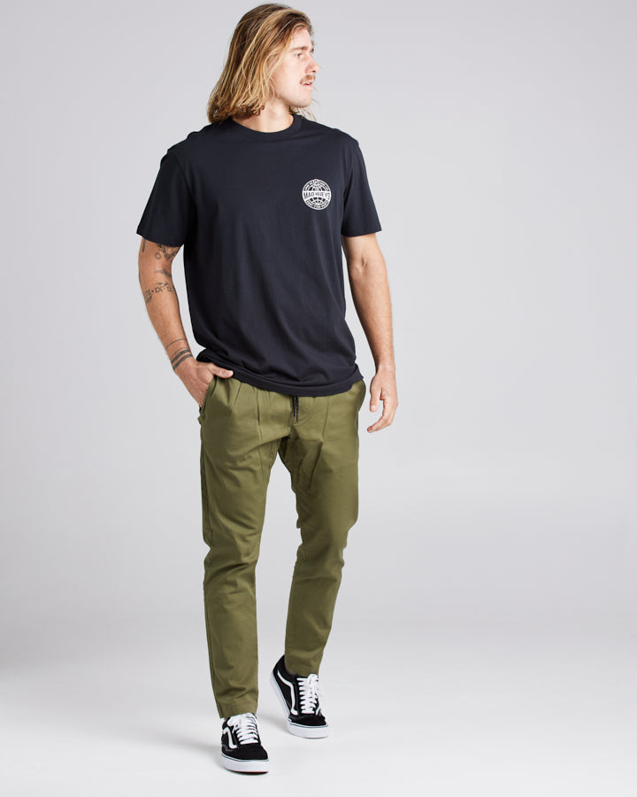 HUEYS GLOBAL | SS TEE - BLACK