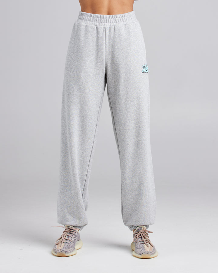 SCHOOL OF HARD KNOCKS | WOMENS OVERSIZED TRACKPANT - GREY MARLE