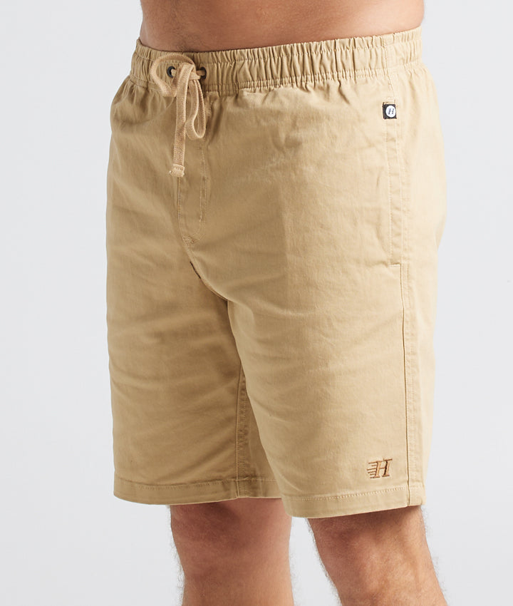 THE BASIC II | CHINO SHORT 19" - TAN