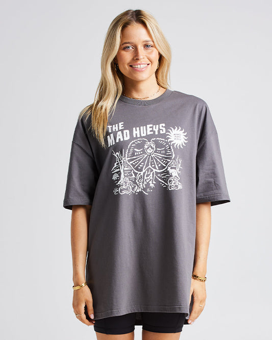 FRILLS AND SPILLS | WOMENS OVERSIZED TEE - CHARCOAL