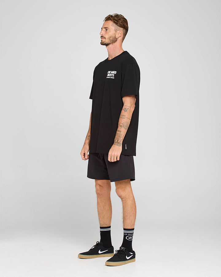 CASTAWAY PIRATE | SS TEE - BLACK