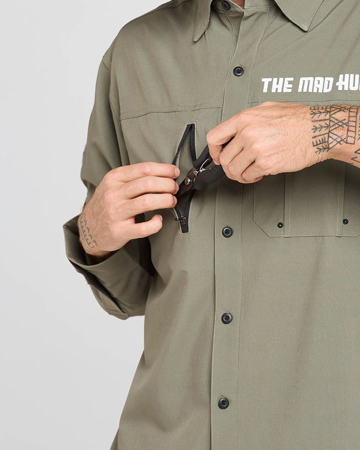 JIGGIN IT | FISHING SHIRT - OLIVE