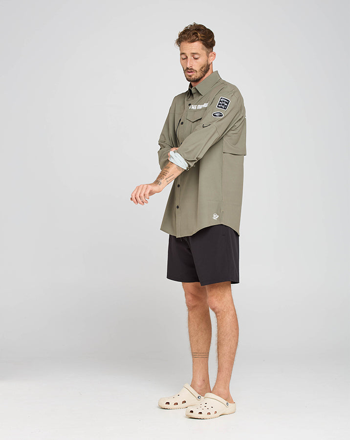 JIGGIN IT | FISHING SHIRT - OLIVE