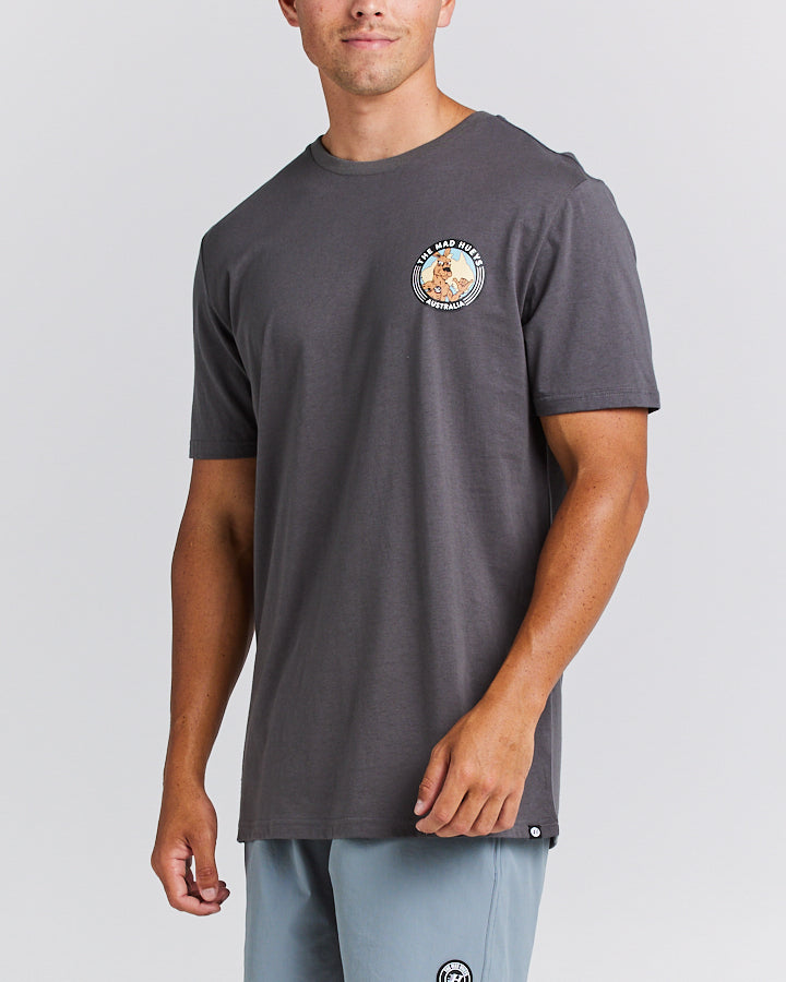 LOVING EVERY MINUTE | SS TEE - CHARCOAL