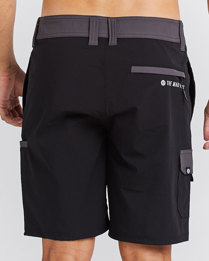 CROSS WINDS | HYBRID SHORT 19" - CHARCOAL/BLACK