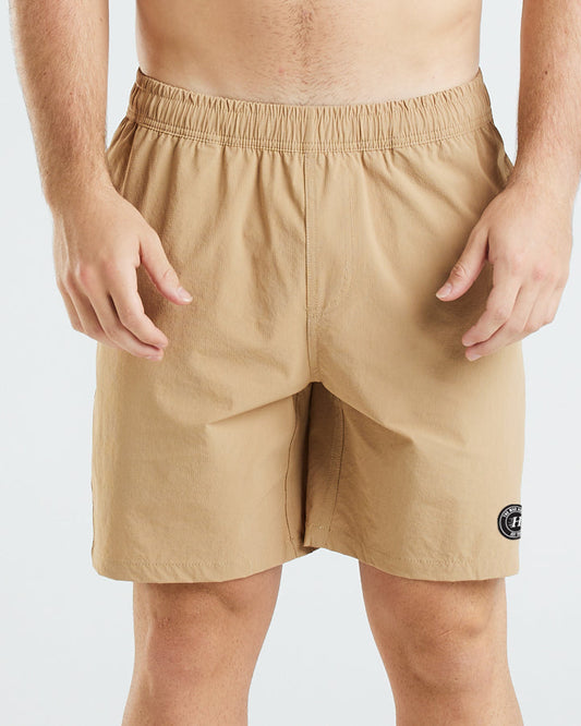 TUBES HYBRID | VOLLEY SHORT 17.5" - TAN