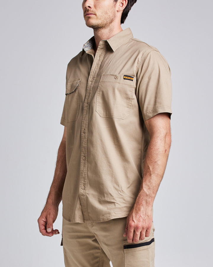 SHORT SLEEVE COLLARED | WORK SHIRT - TAN